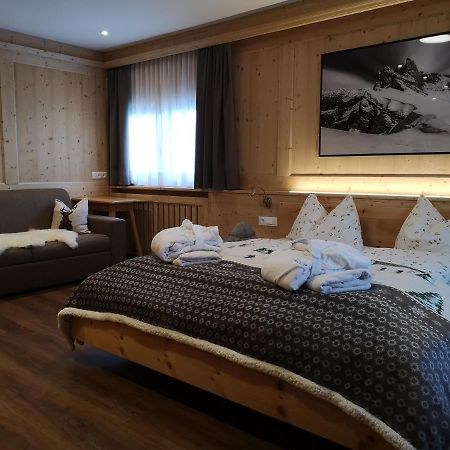 Gasthaus Rifugio Fermeda Hutte Santa Cristina Val Gardena Exterior foto