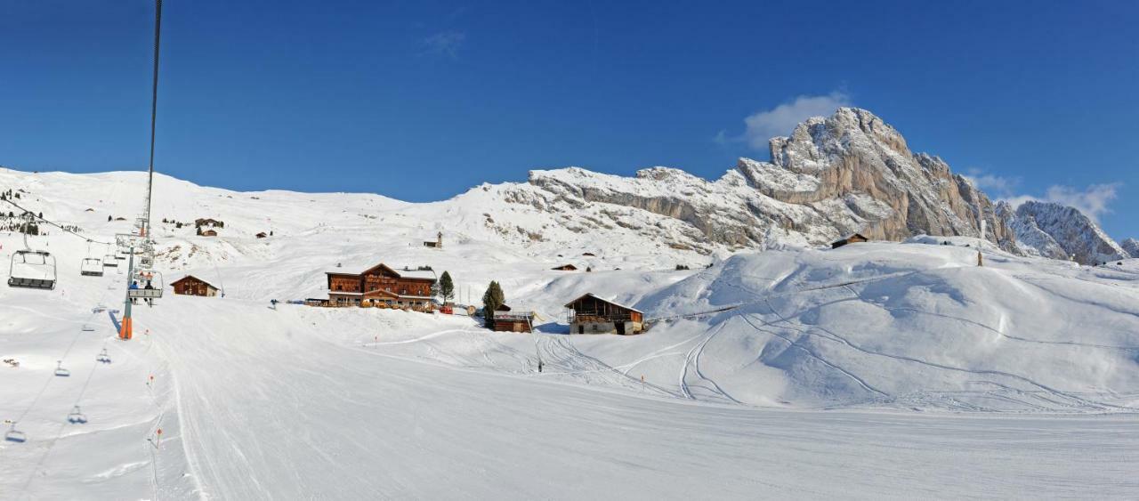 Gasthaus Rifugio Fermeda Hutte Santa Cristina Val Gardena Exterior foto
